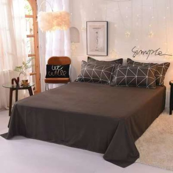 Premium Microfiber Bedding Set of Four - Picture 5 of 8